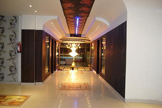 Oaktel Hotel Grand Shiva Near Ganga Ghat Haridwār Екстериор снимка