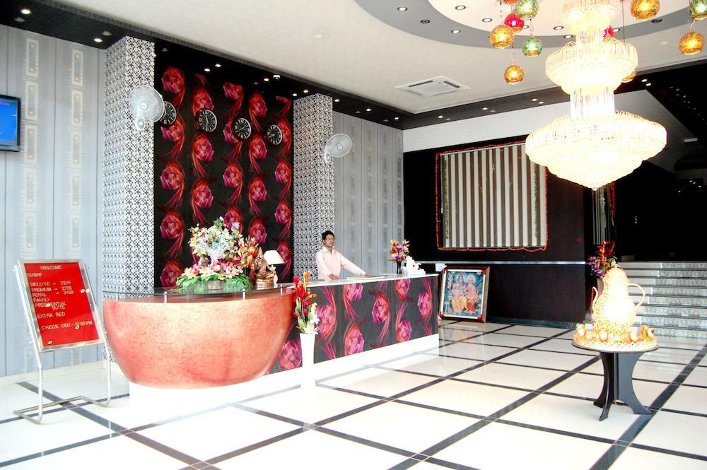 Oaktel Hotel Grand Shiva Near Ganga Ghat Haridwār Екстериор снимка