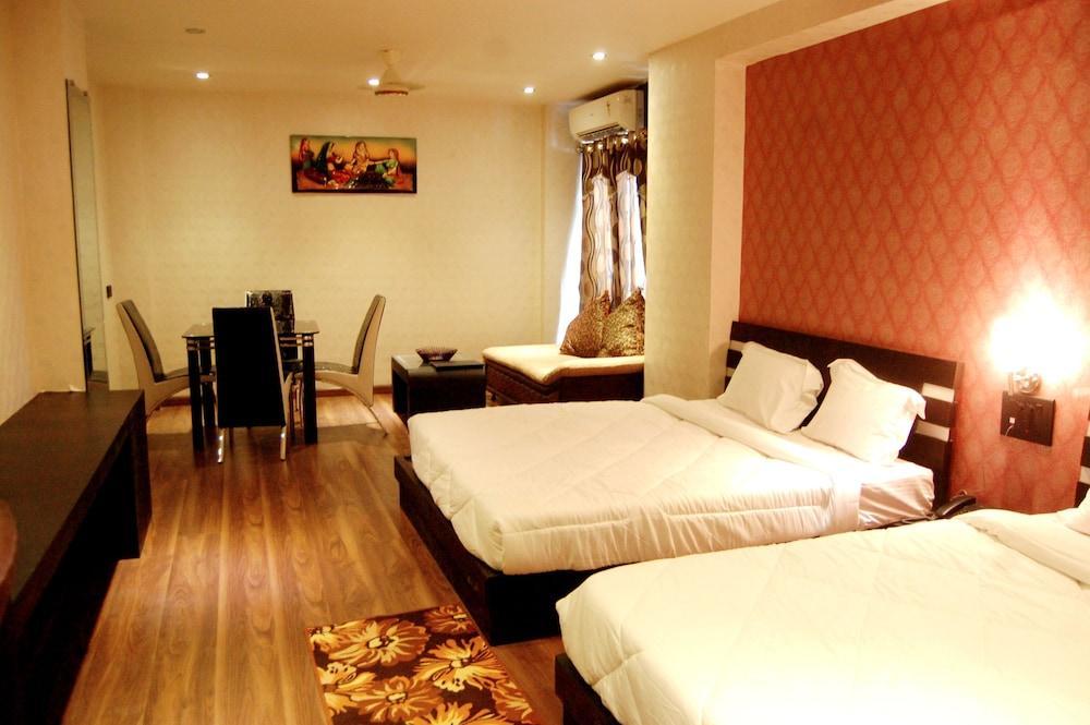 Oaktel Hotel Grand Shiva Near Ganga Ghat Haridwār Екстериор снимка